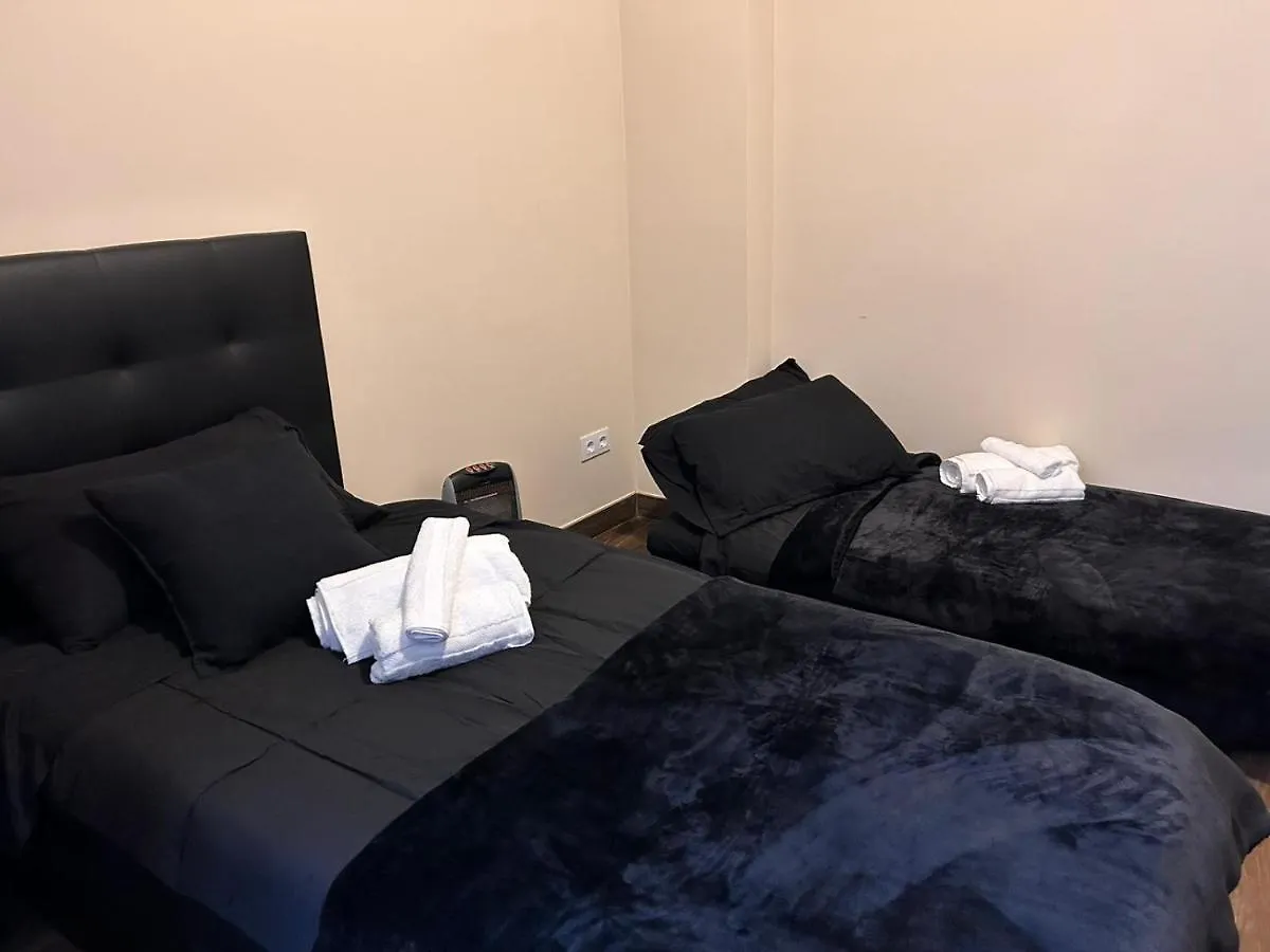 Moratin N3 Apartamento 150 M2 Seville Spain